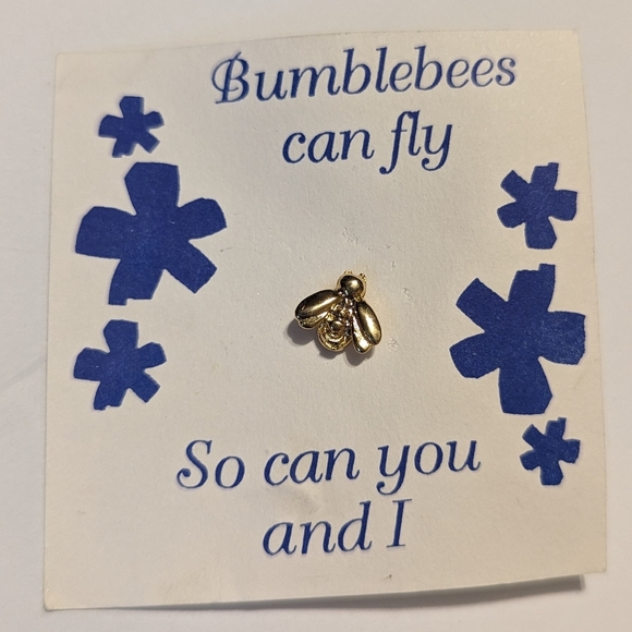 Vintage Petite Gold-toned Lapel Pin. Hat Tack. Insect Brooch. - Picture 3 of 4